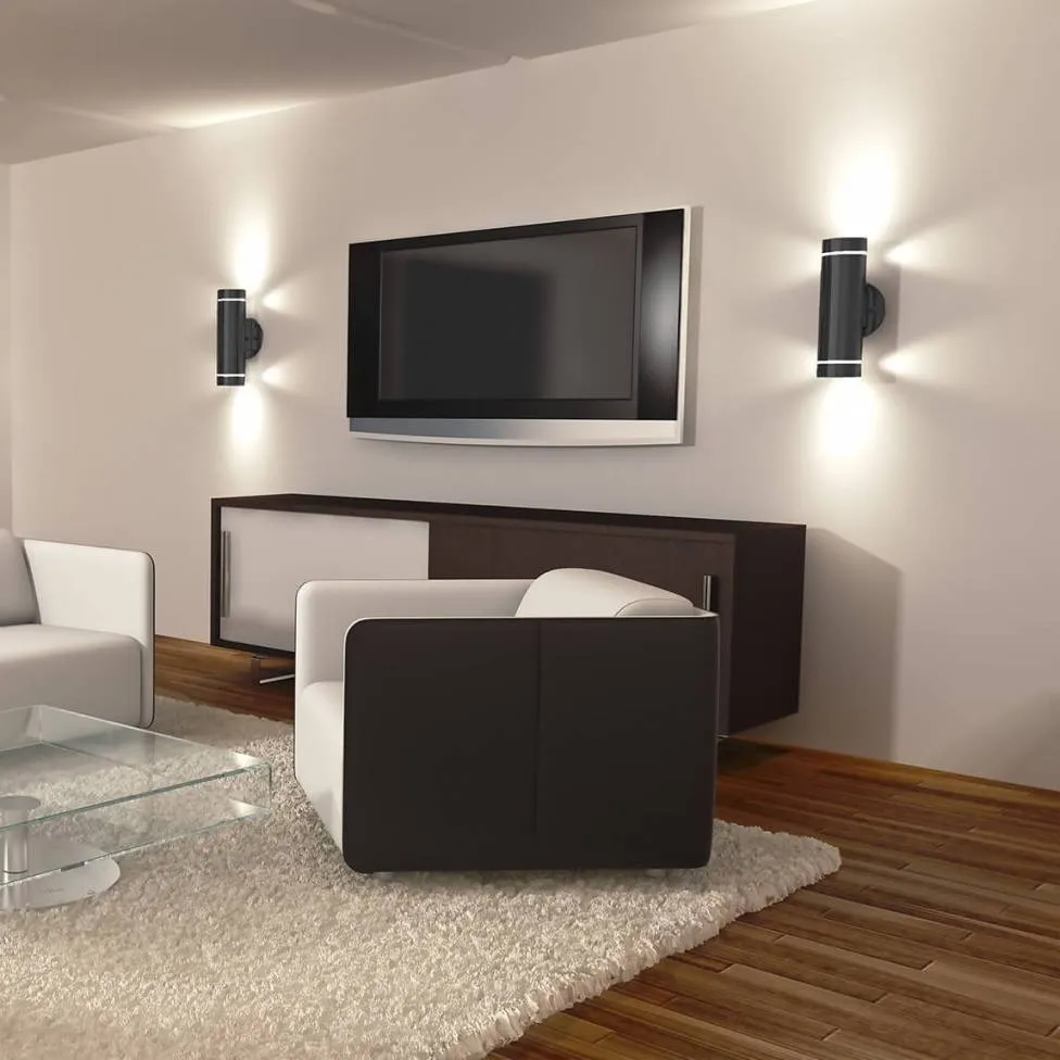 C7 Black Outdoor Wall Light
