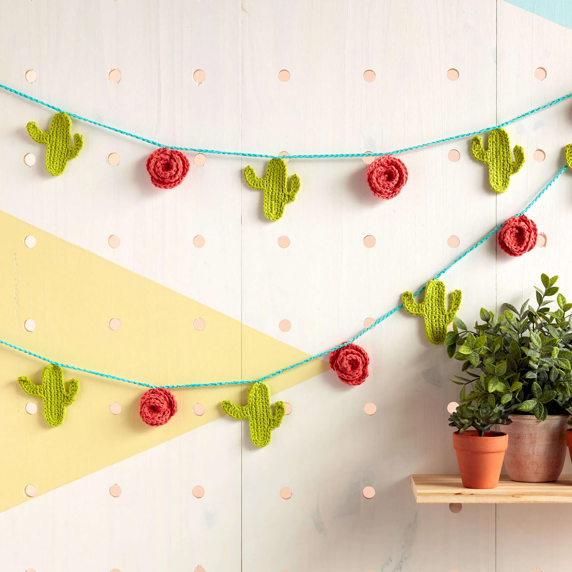 Lily Sugar'n Cream Crochet Cactus Garland