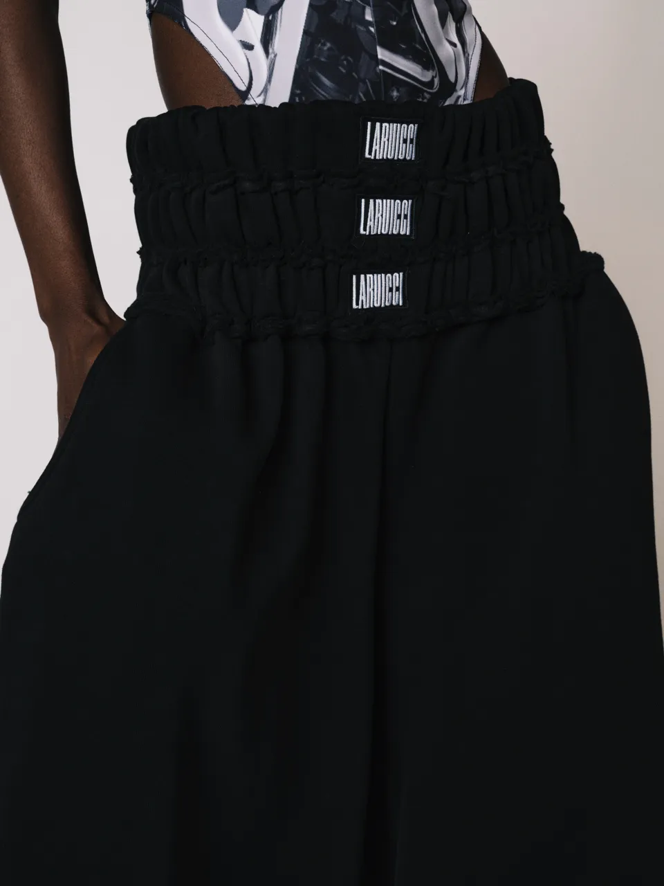 TRIPLE JOGGING PANTS
